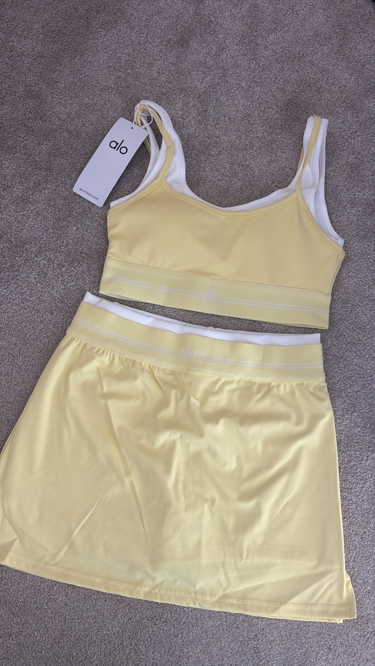 Yellow and white a skirt set size small -Rg