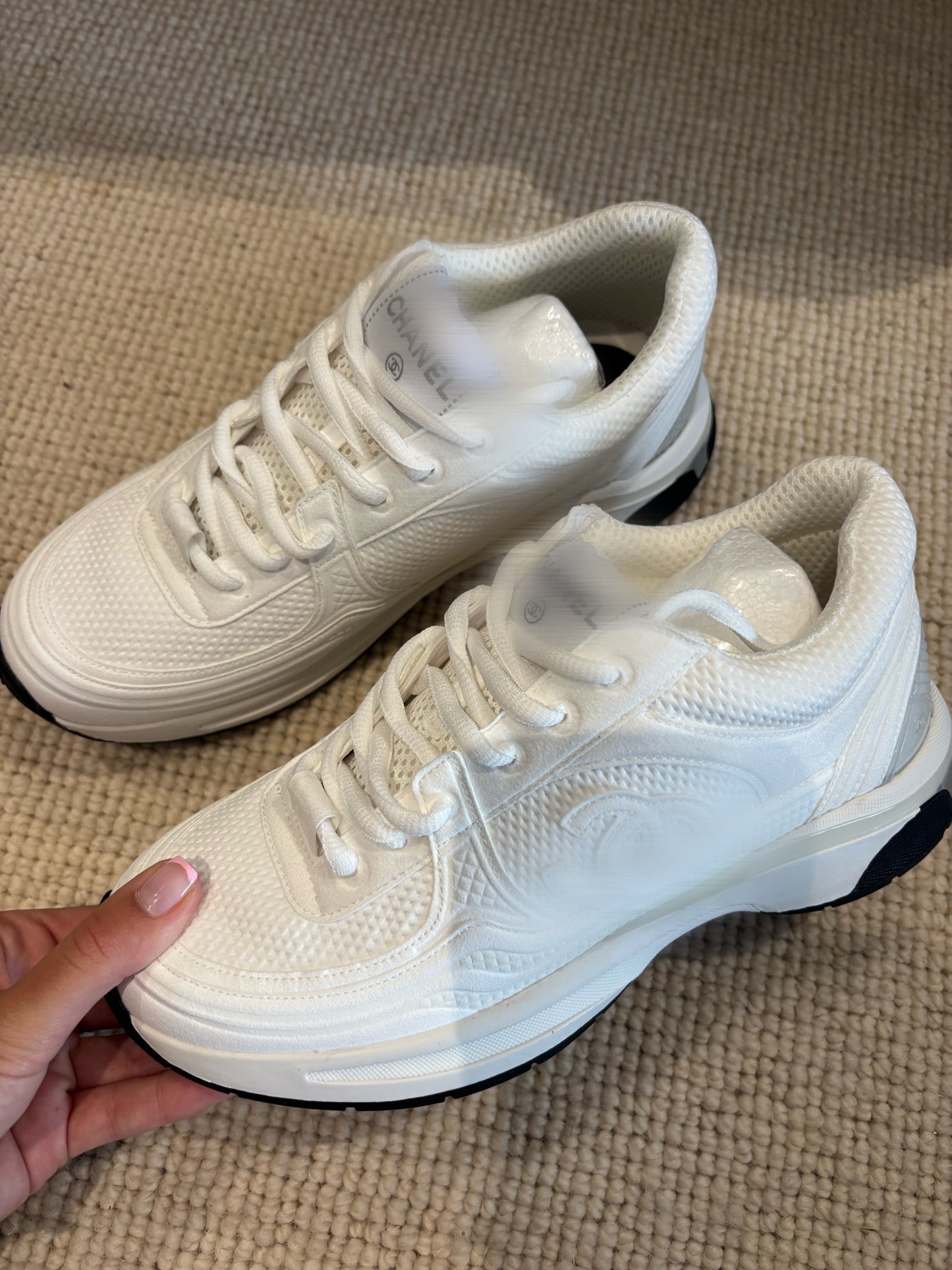 Full white c trainers size 6 -Rg