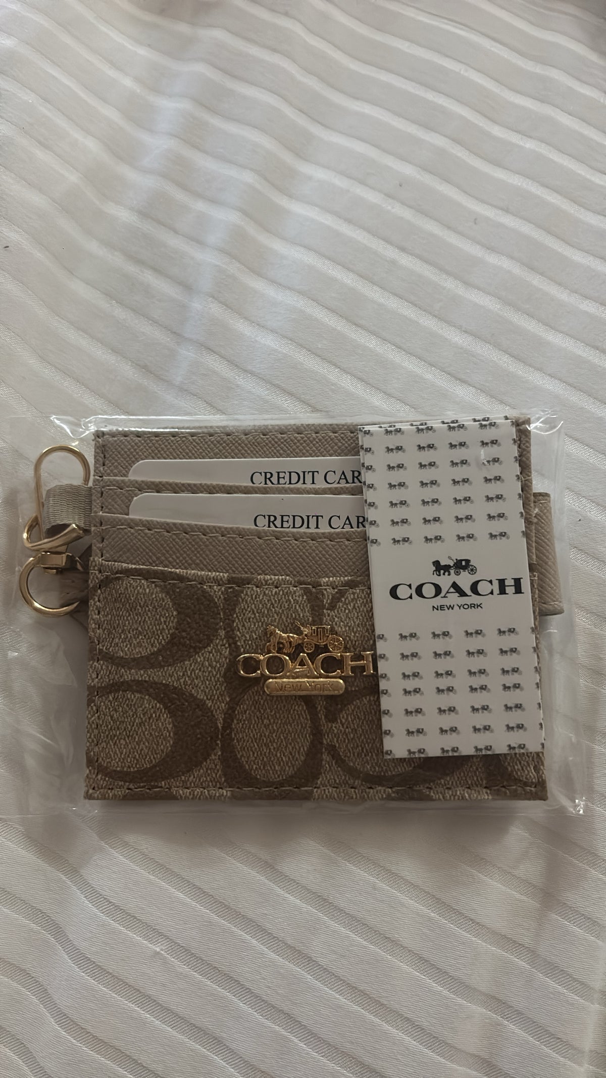 Beige card holder -Rg