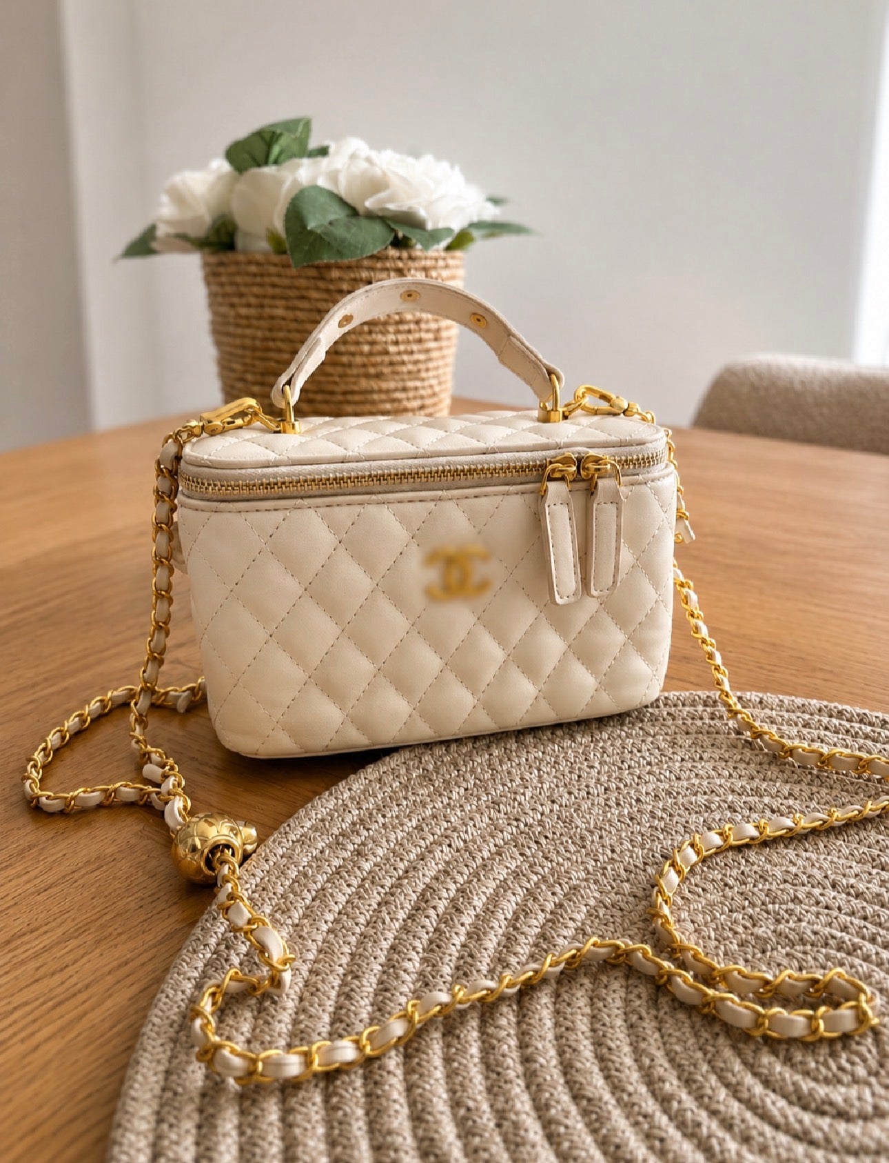 Cream box bag - AG