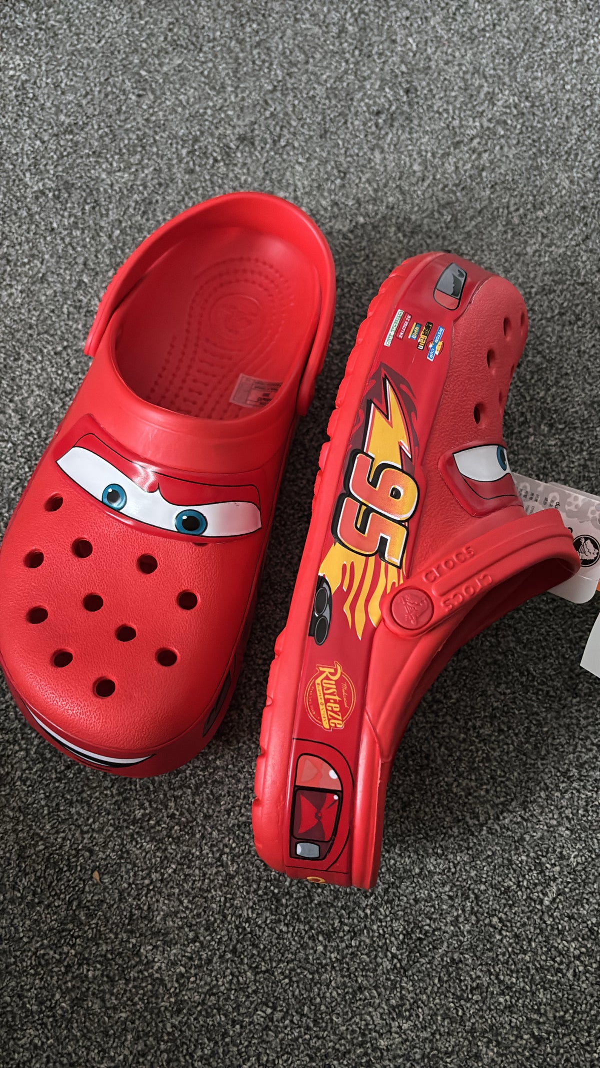 Red light night McQueen shoes size 6 -Rg