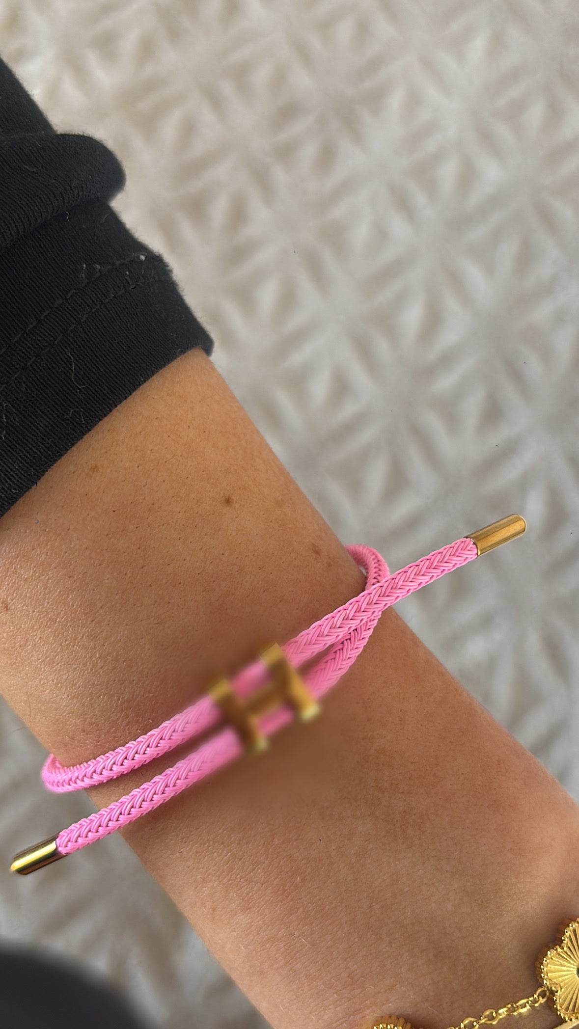 Hot pink and gold H bracelet