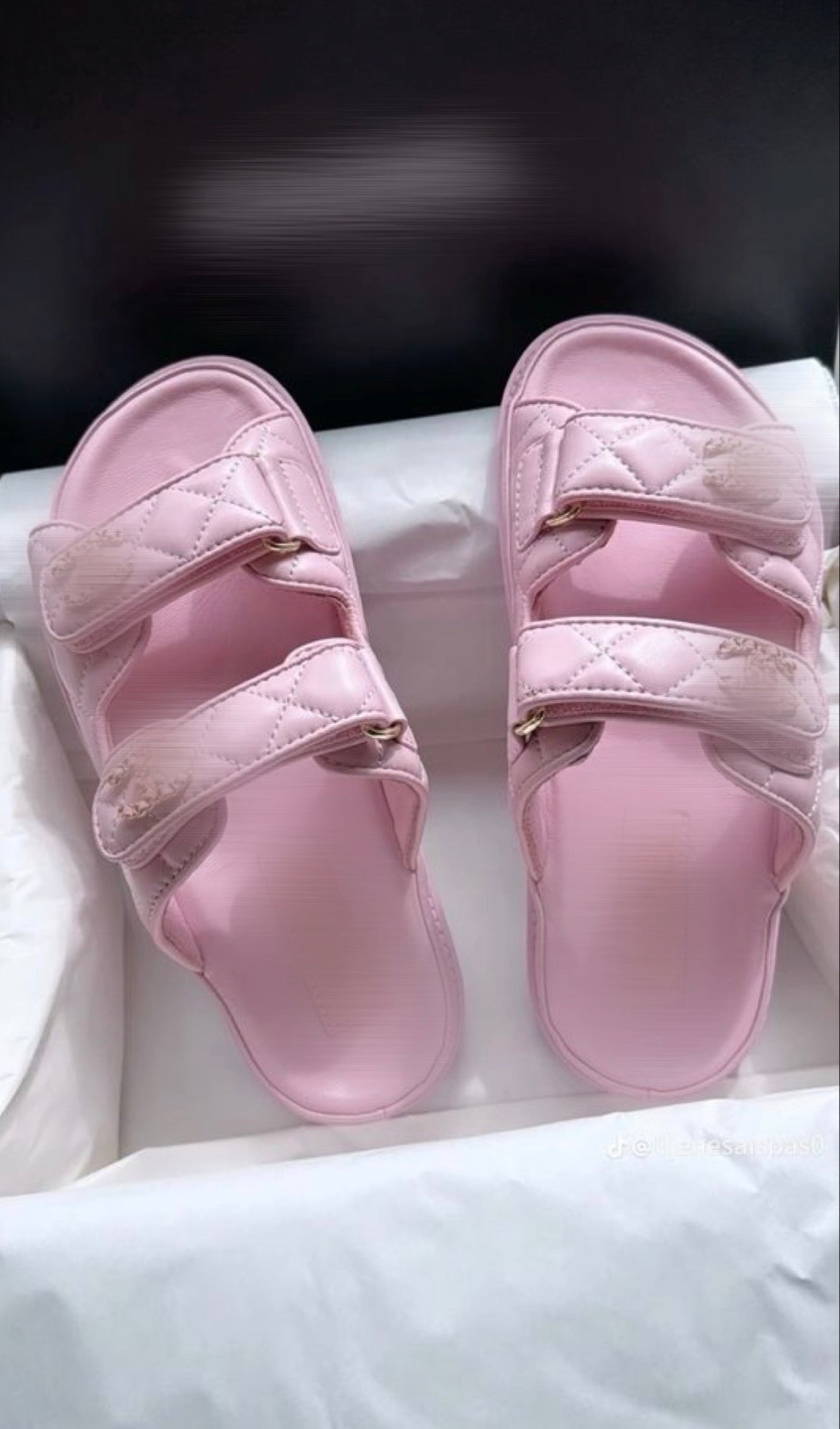 Pink C sandals comes with box -Rg