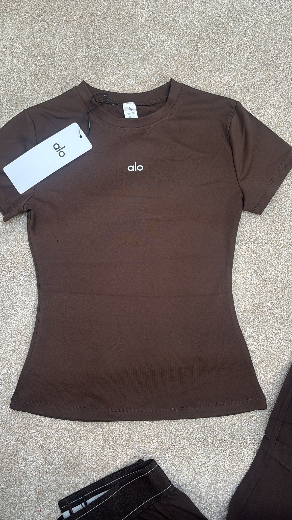 Brown stretchy gym top XS