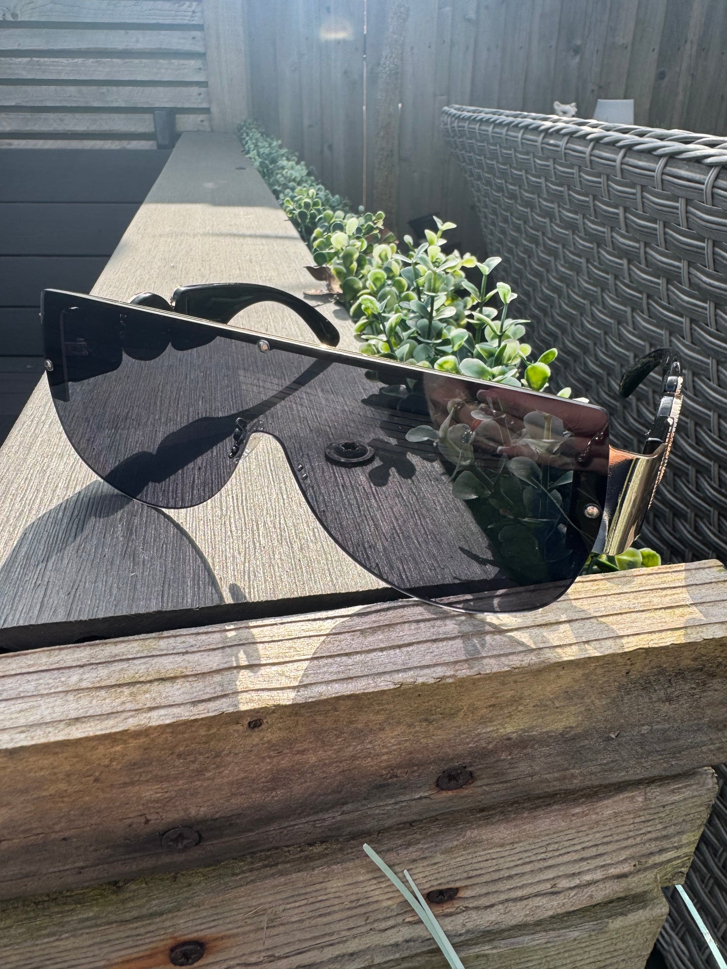 O Sunglasses