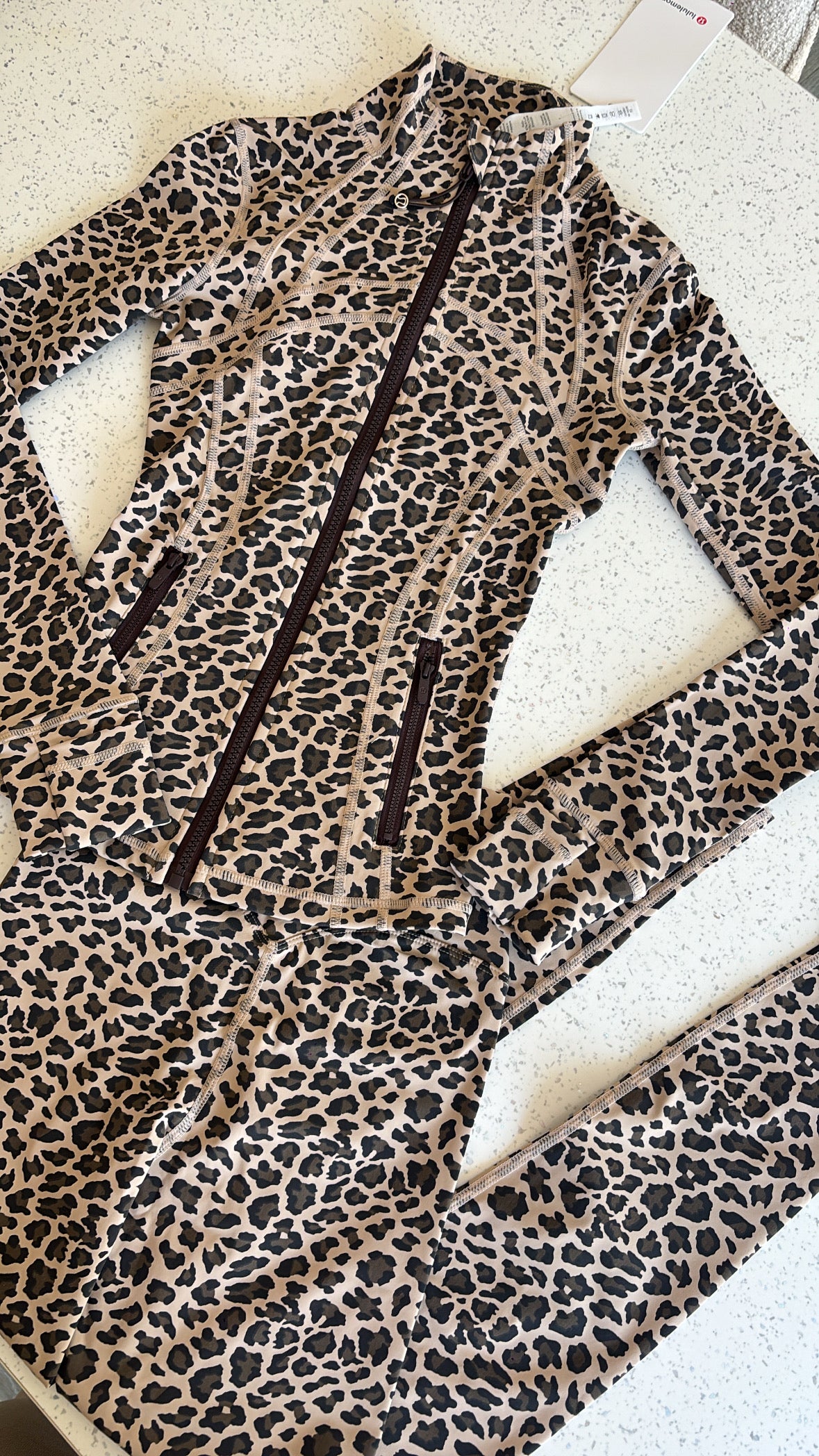 LIMITED ADDITION leopard 3 piece lulu gym set size XS