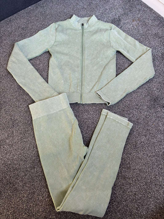Sage green gym set size small pre loved -Rg