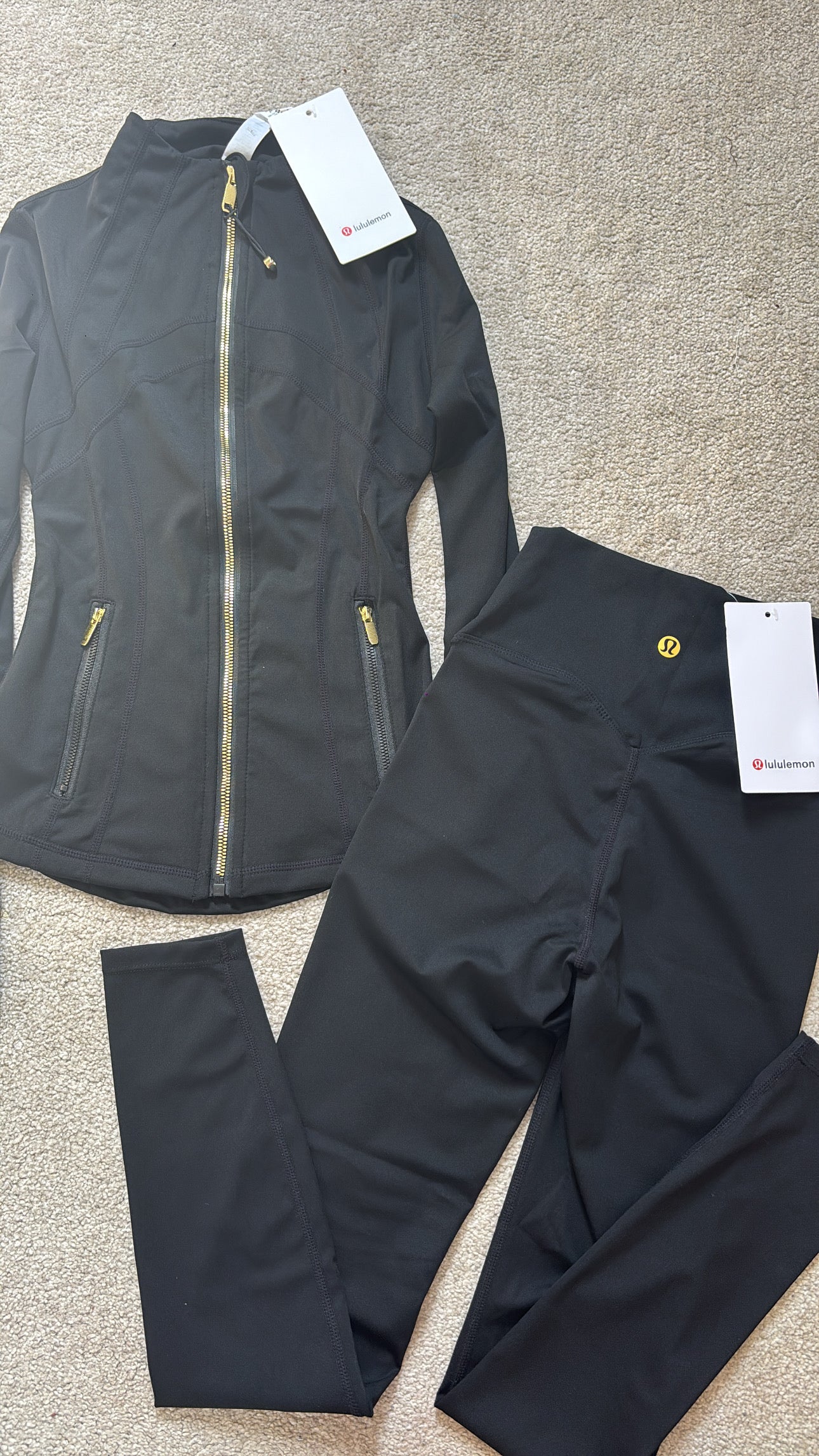 Black and gold lulu gym set -Rg