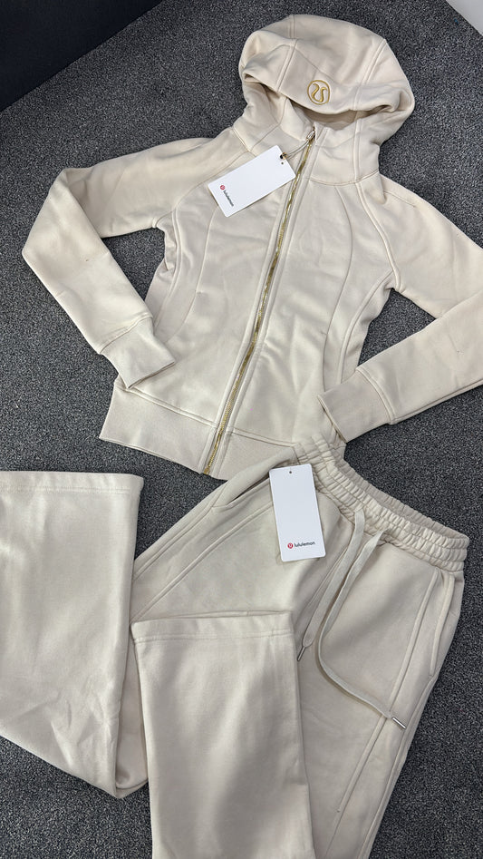 Beige and gold lulu tracksuit -Rg