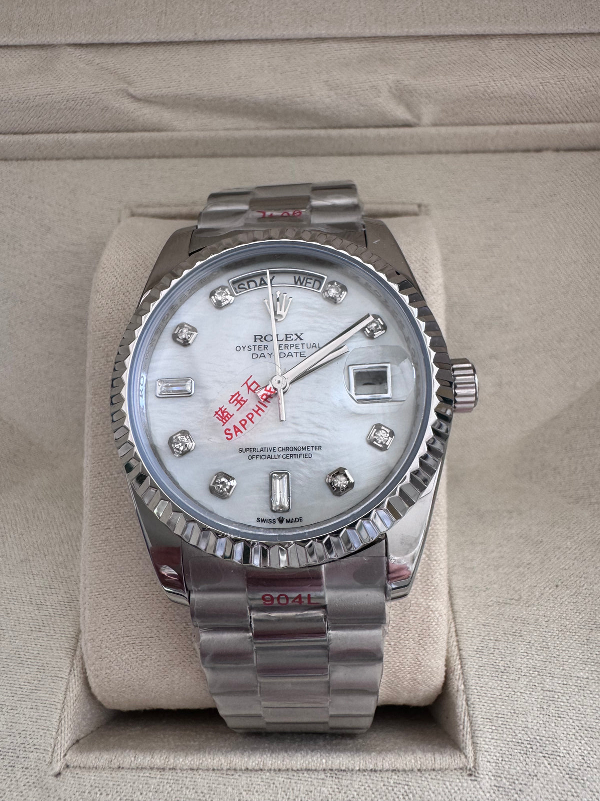 Silver automatic watch with sapphire numbers - 36mm with box white face