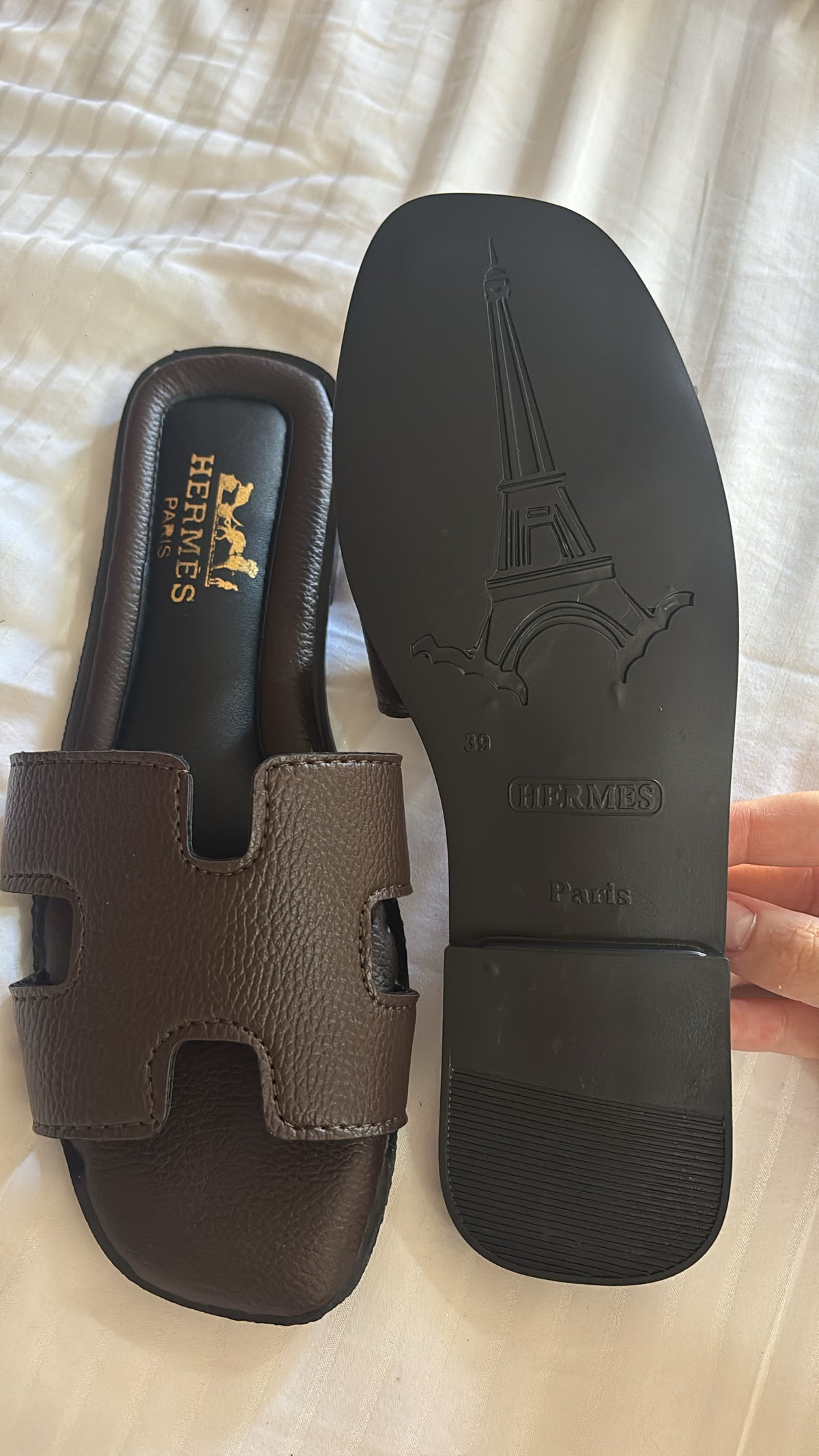 Dark brown Slidders size 6 -Rg