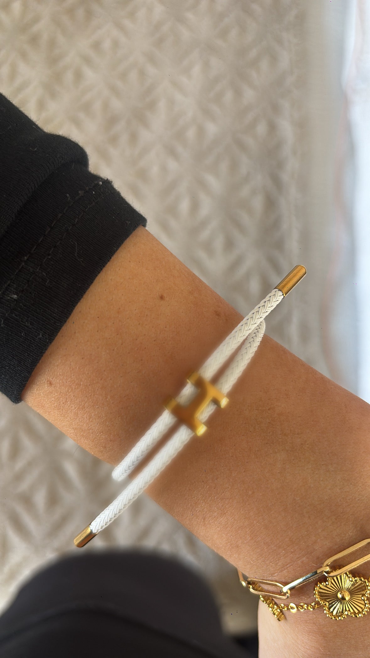 White and Gold H bracelet