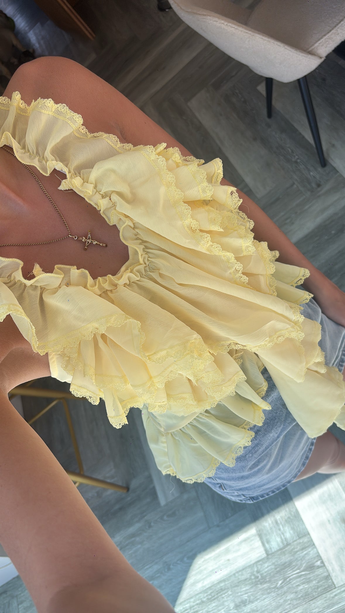 Baby yellow frill top size Small