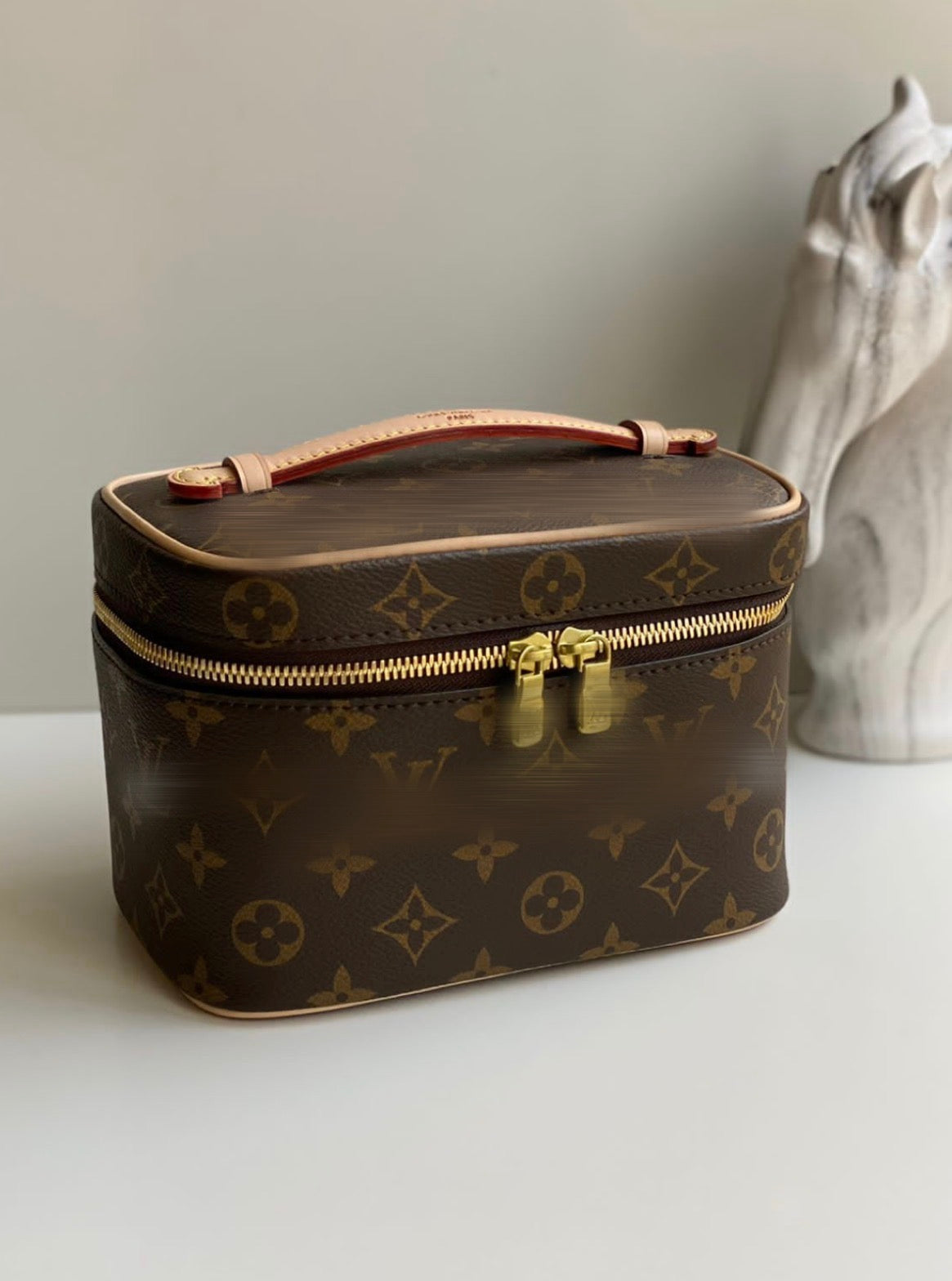 Brown makeup bags -Rg