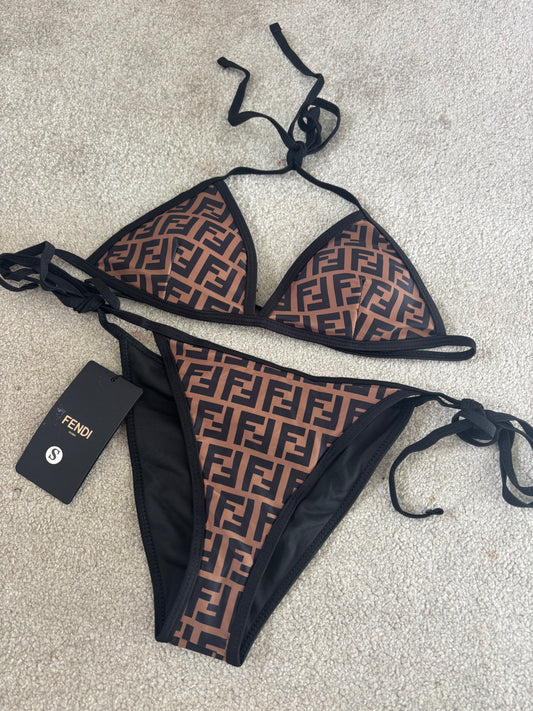 Black F bikini size small -Rg