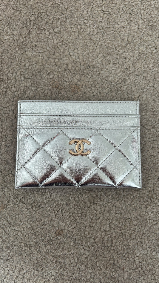 Silver c with gold card holder -Rg