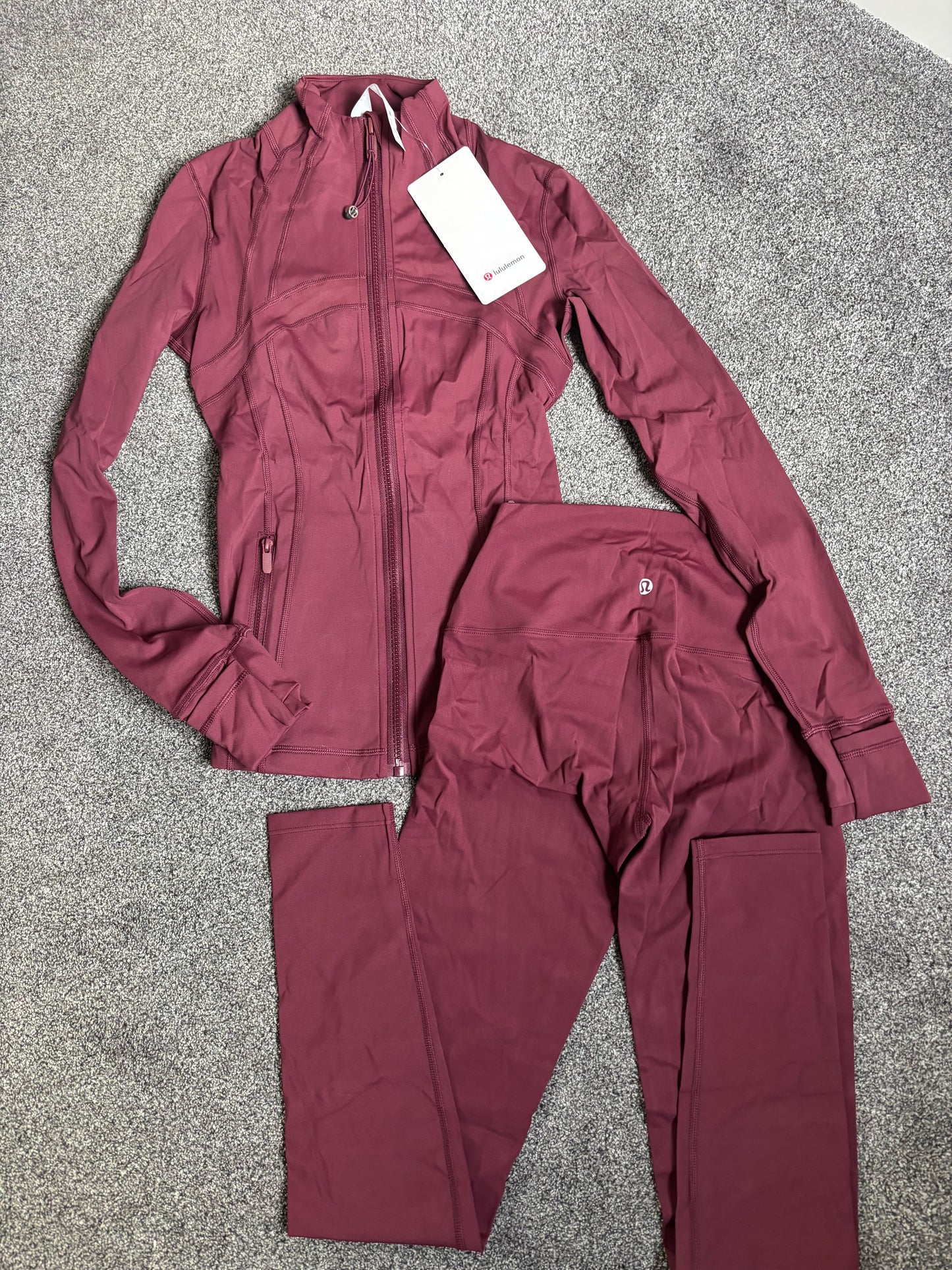 Burgundy Lulu gym set -Rg