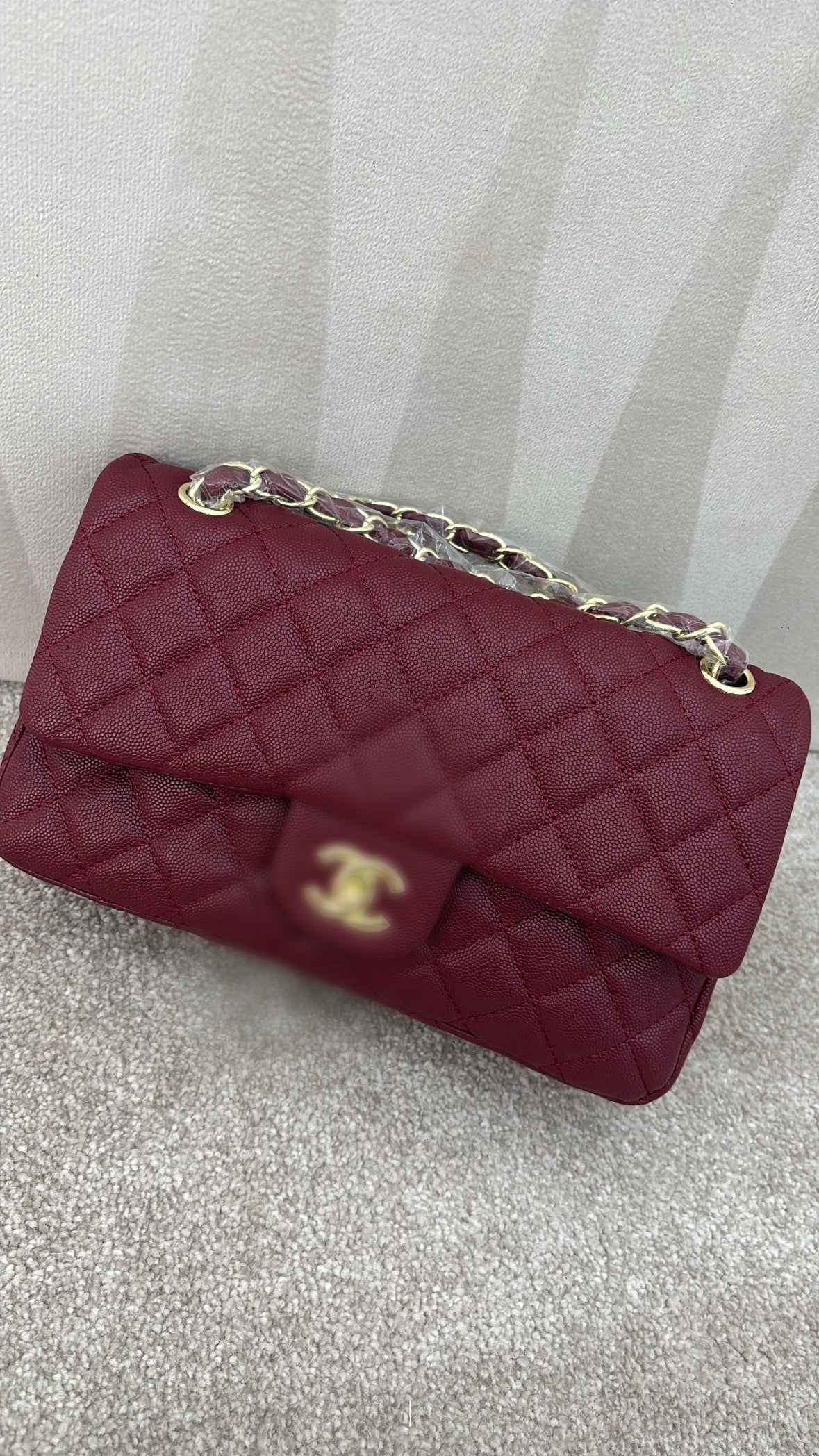 Burgundy classic C crossover bag