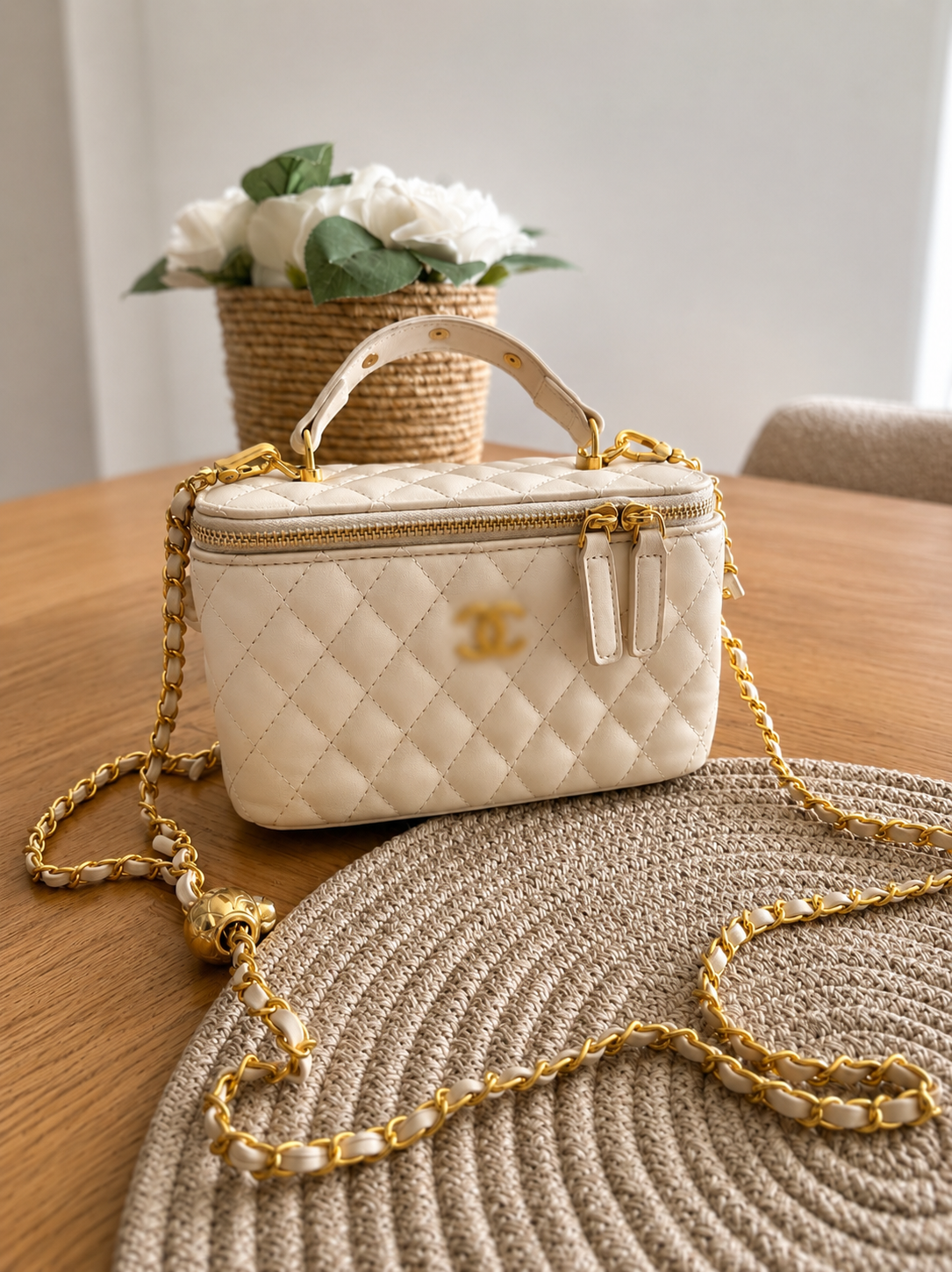 Cream Matt box bag - AG