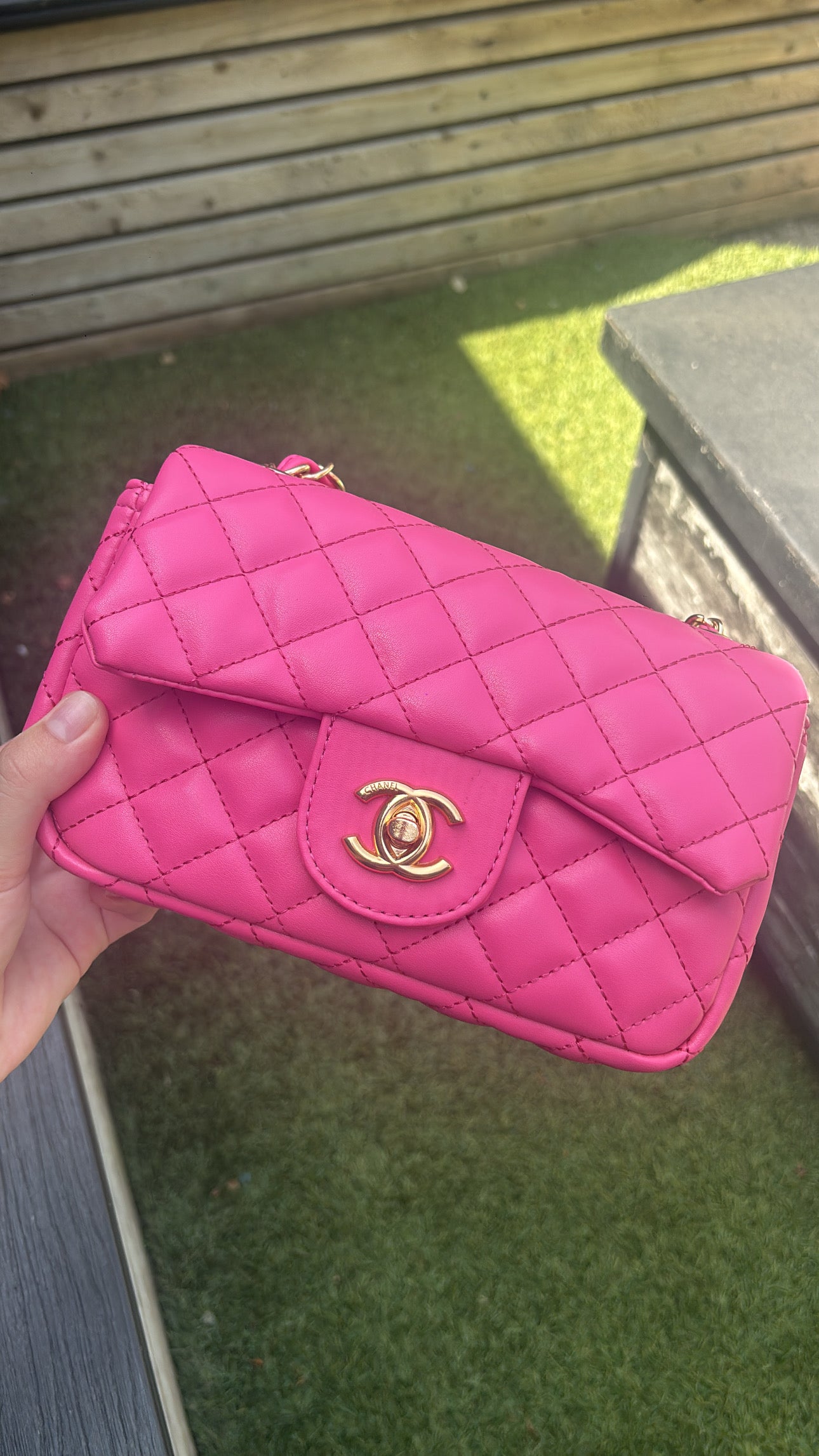 Hot pink small c crossover bag -Rg