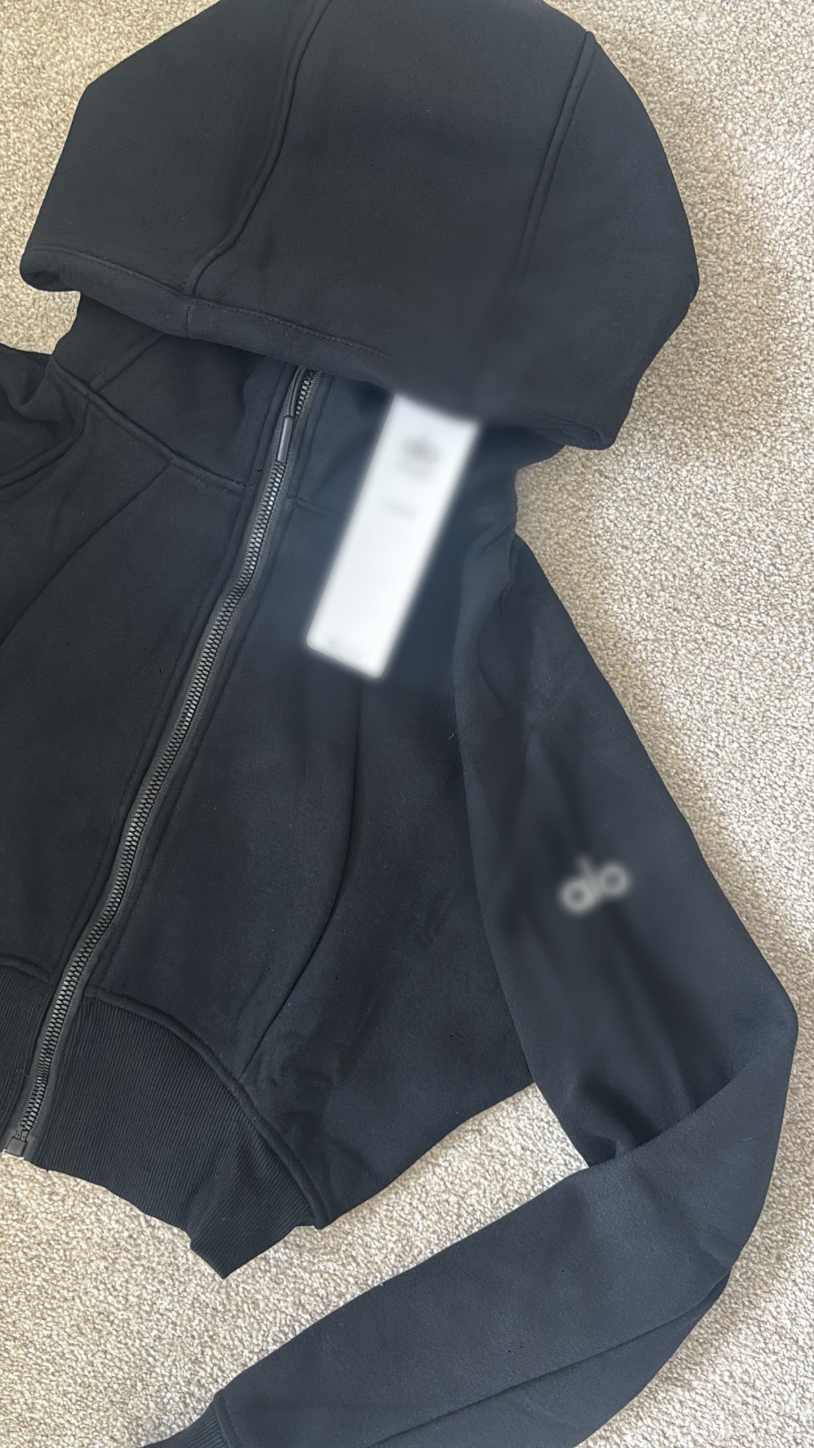 Black cropped A jumper size S
