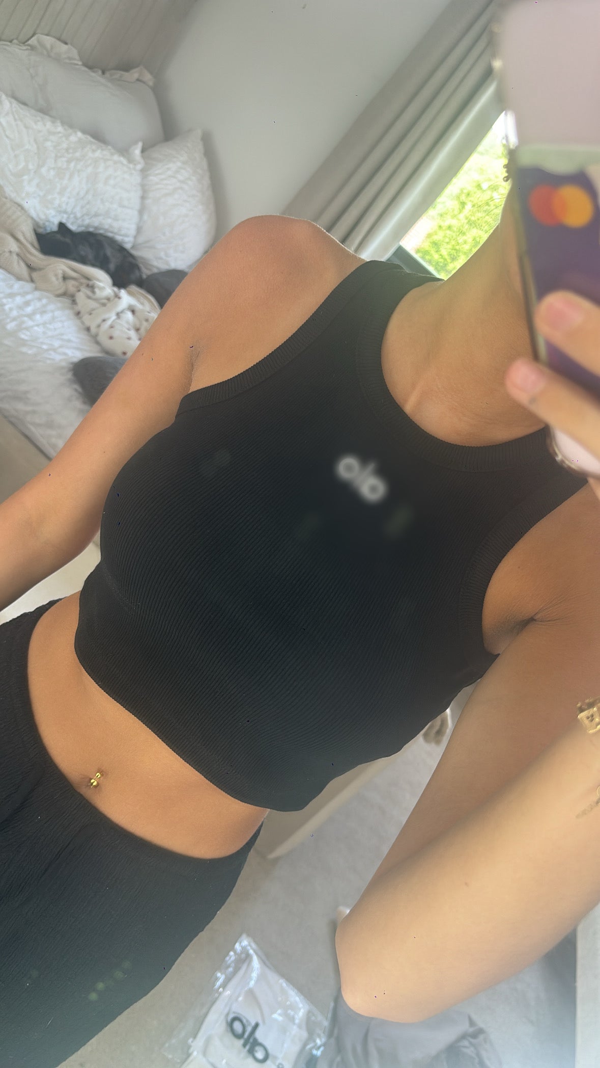 Black crop top size Small