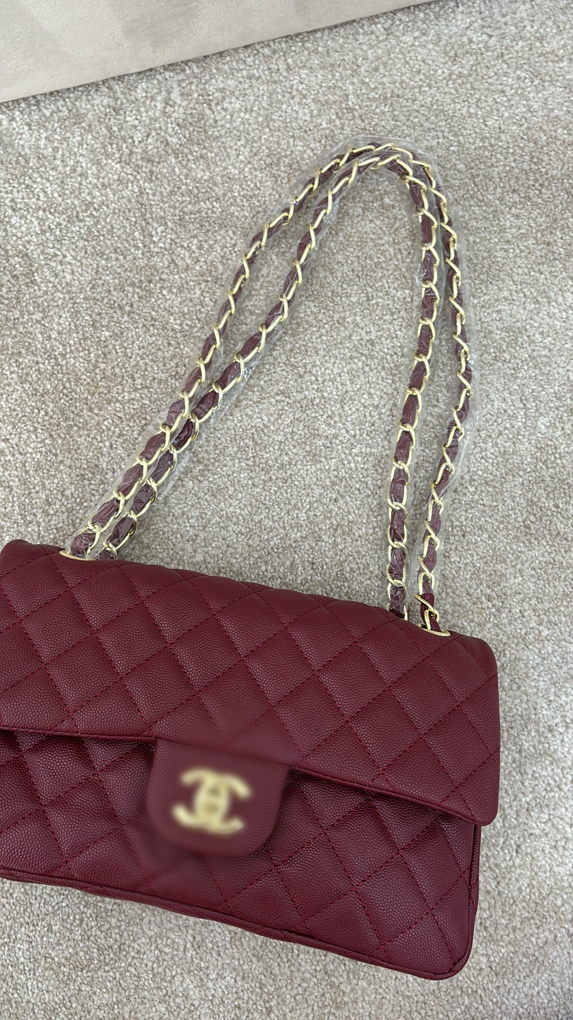Burgundy classic C crossover bag