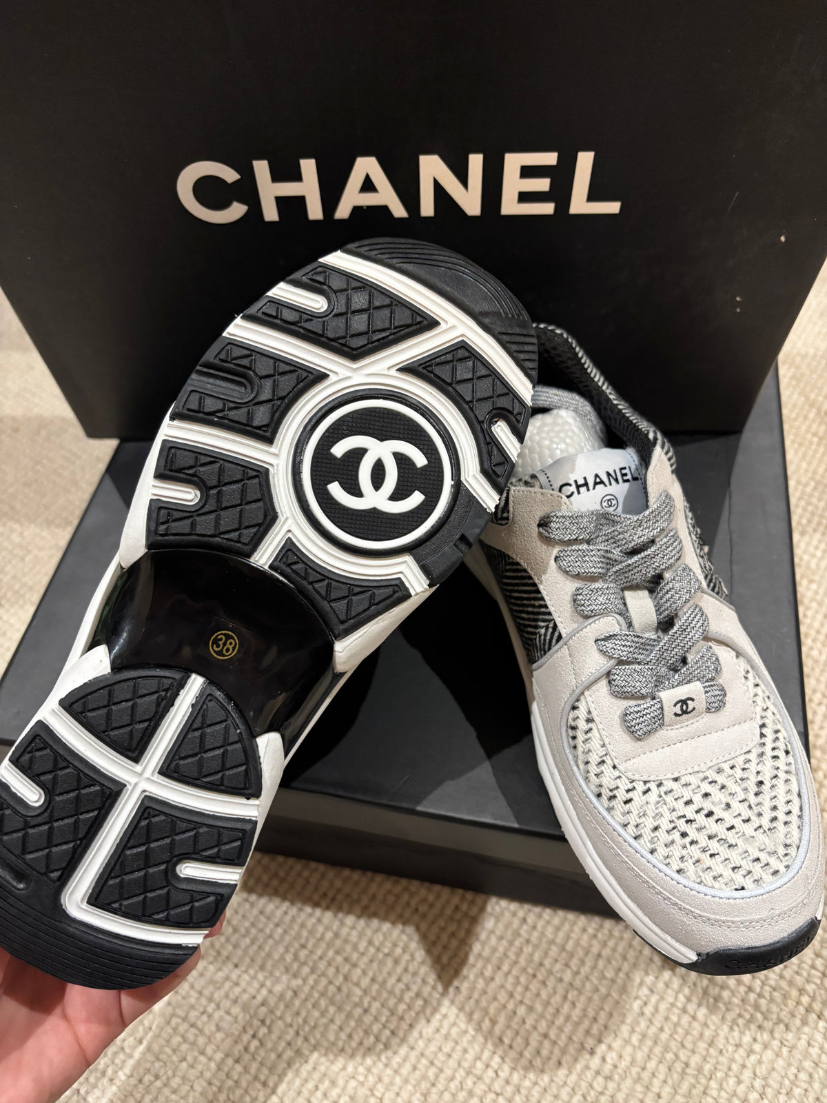 Grey c trainers size 5 -Rg