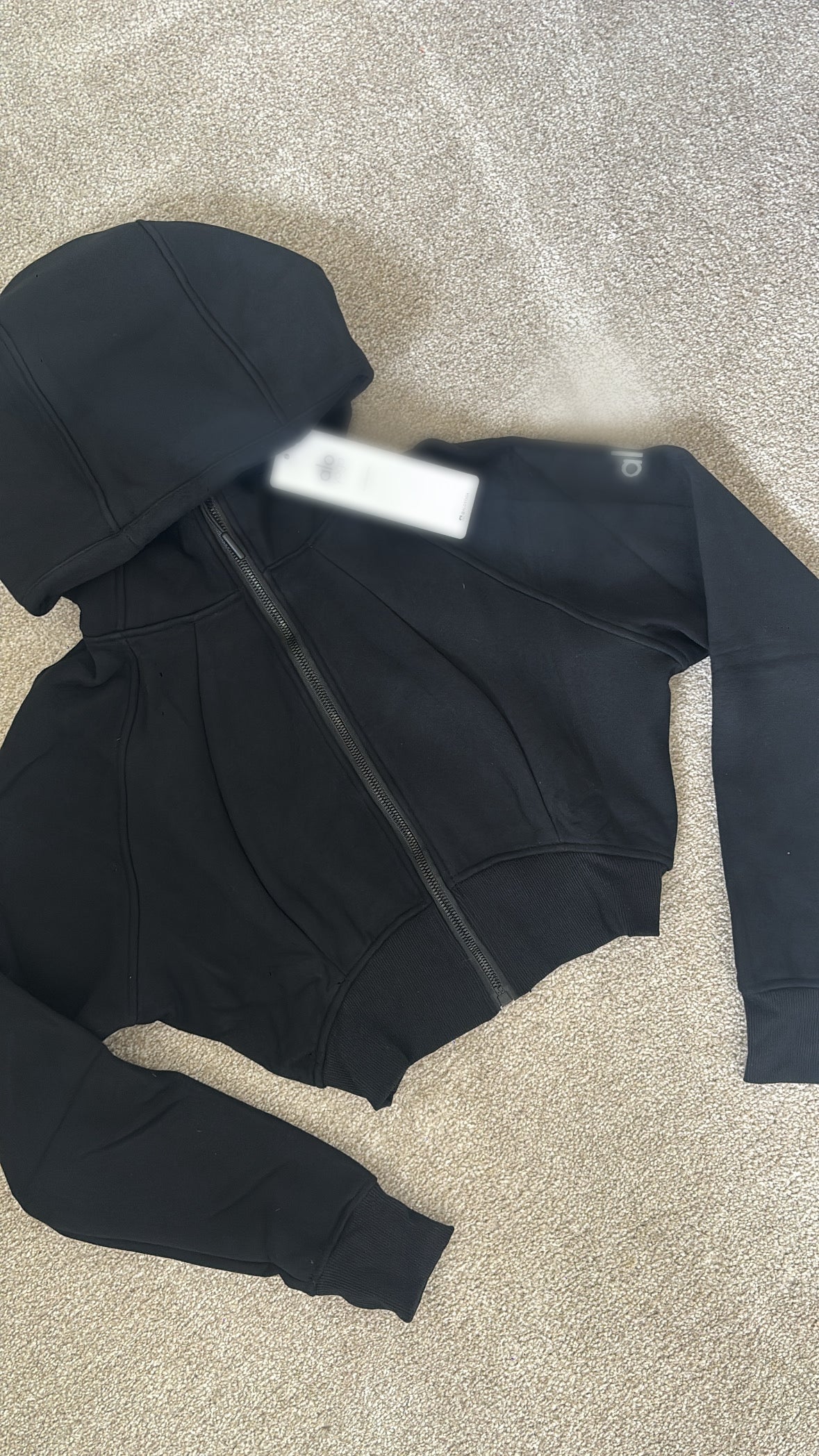 Black cropped A jumper size S