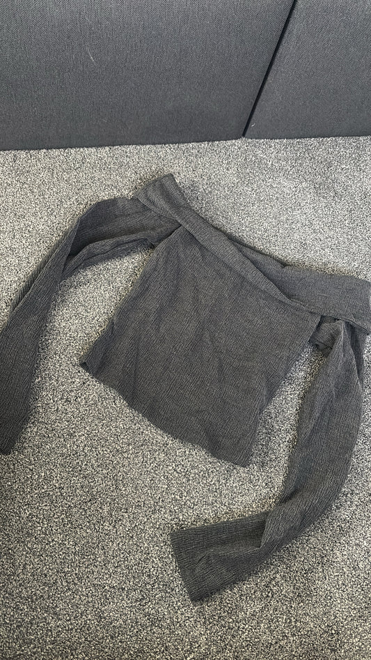Grey of the shoulder long sleeve top size small -Rg