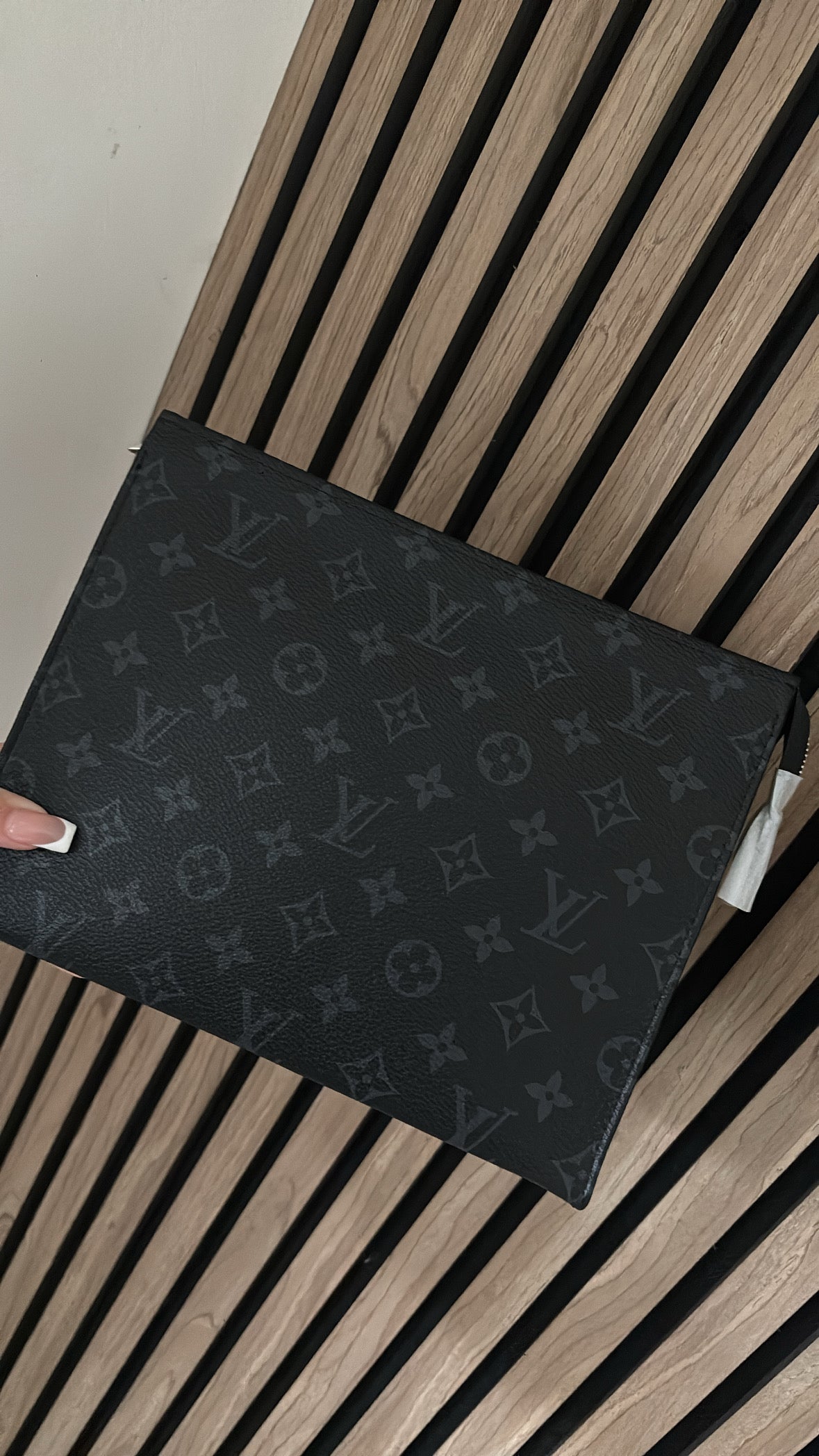 Black and grey flower clutch
