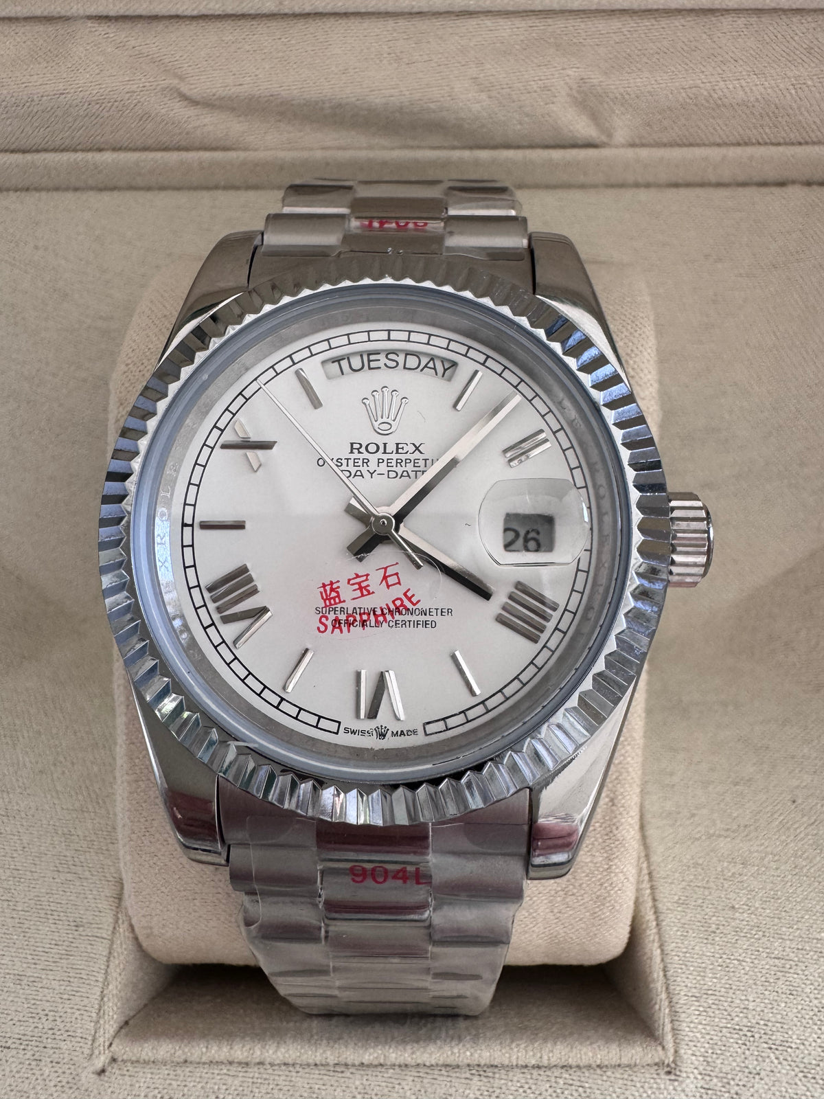 Silver automatic watch with white face - 41mm with box