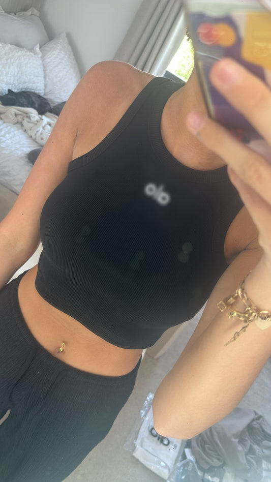 Black crop top size Small