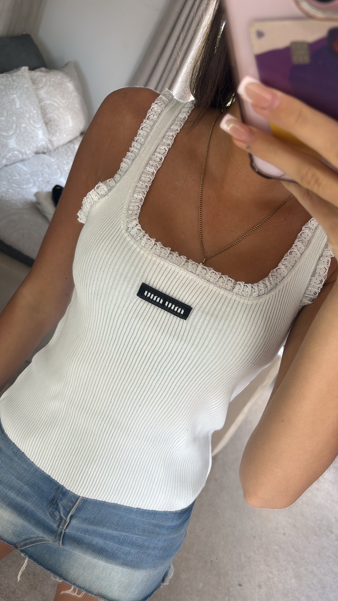 White MM top size Small