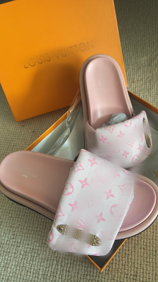 Pink pillow Slidders with box -Rg