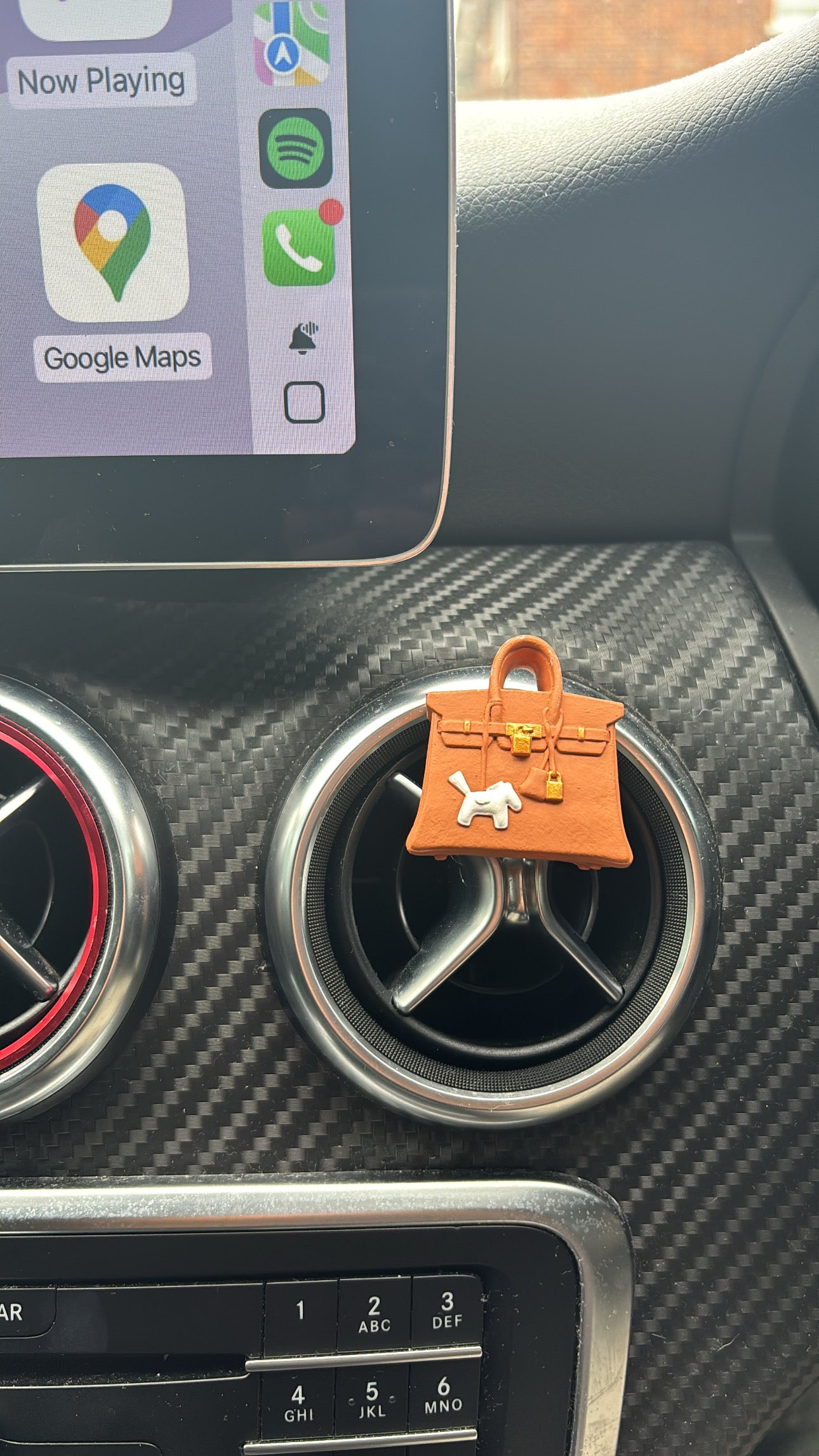 Brown b handbag car accessorie -Rg