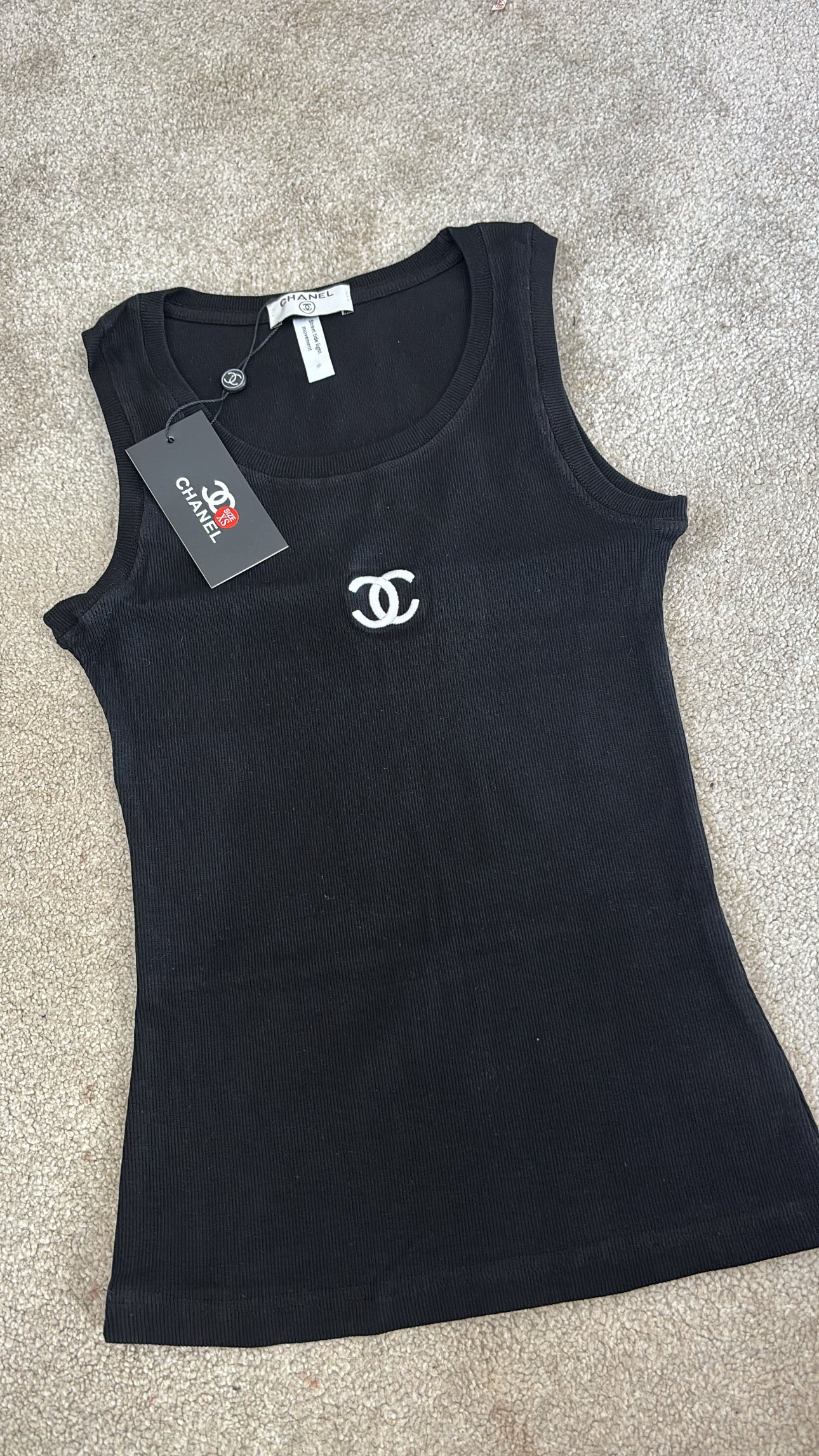 Black c short sleeve top -Rg