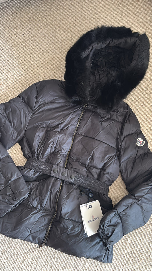 Black coat with fur and belt size small -Rg