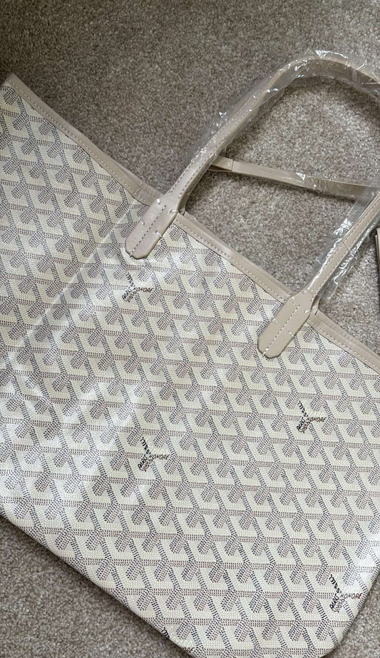 Beige Bag LR